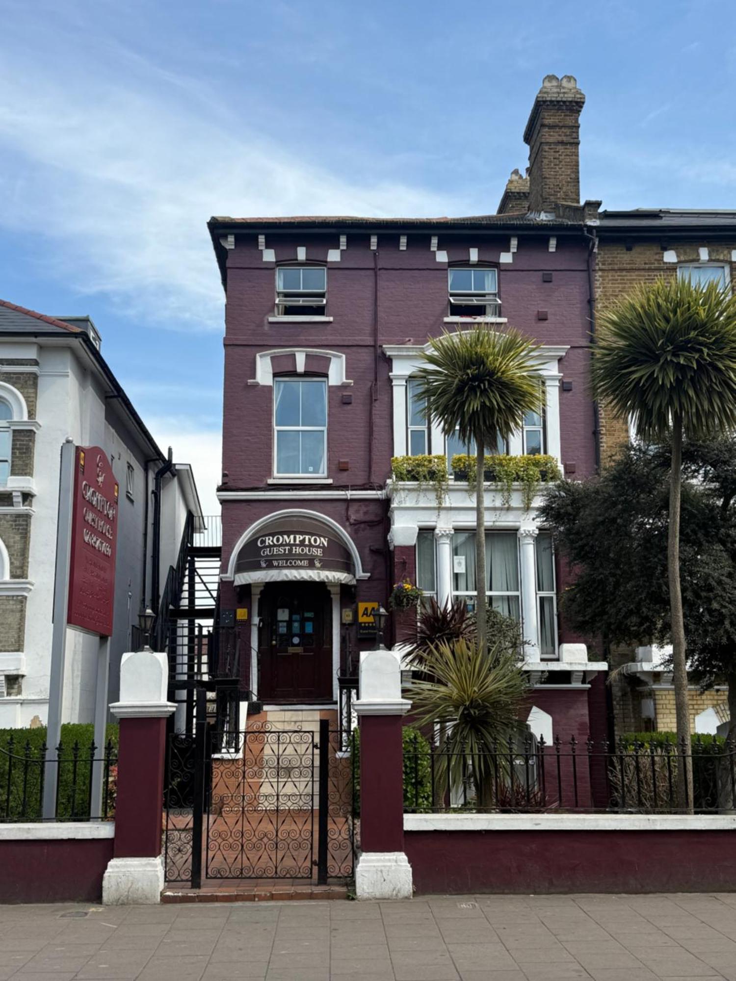 Crompton Guest House Hounslow Exterior foto