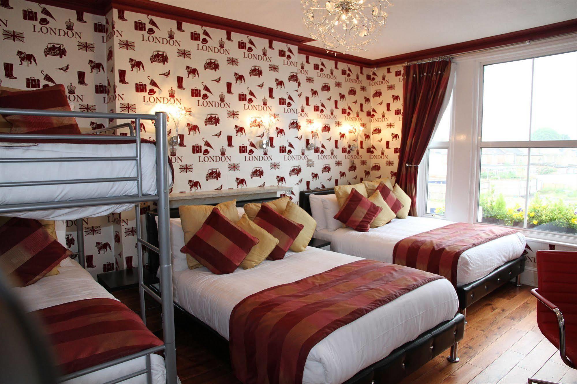 Crompton Guest House Hounslow Exterior foto
